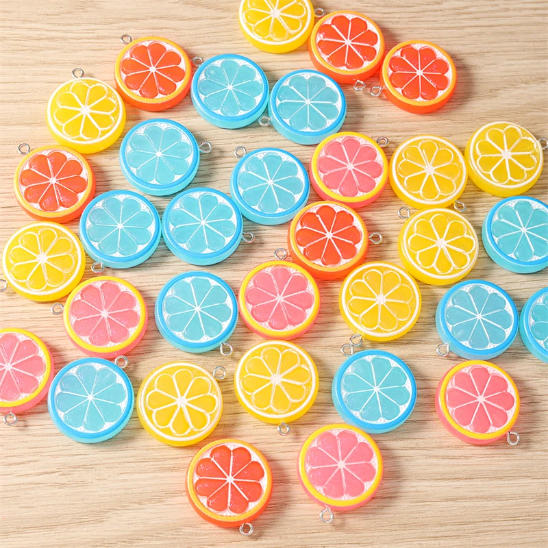 10 Stück 24x28mm Niedliche Frucht-Anhänger aus Harz, Orangenscheiben-Anhänger für die Herstellung von Halsketten, Ohrringen, DIY-Bastelarbeiten, Schmuckzubehör – Detail 9