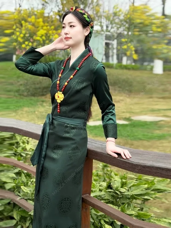 Traditional Amdo Tibetan Clothing for Women Summer Lhasa Style Wrap Robe with Piped Edges Tibet Dress
