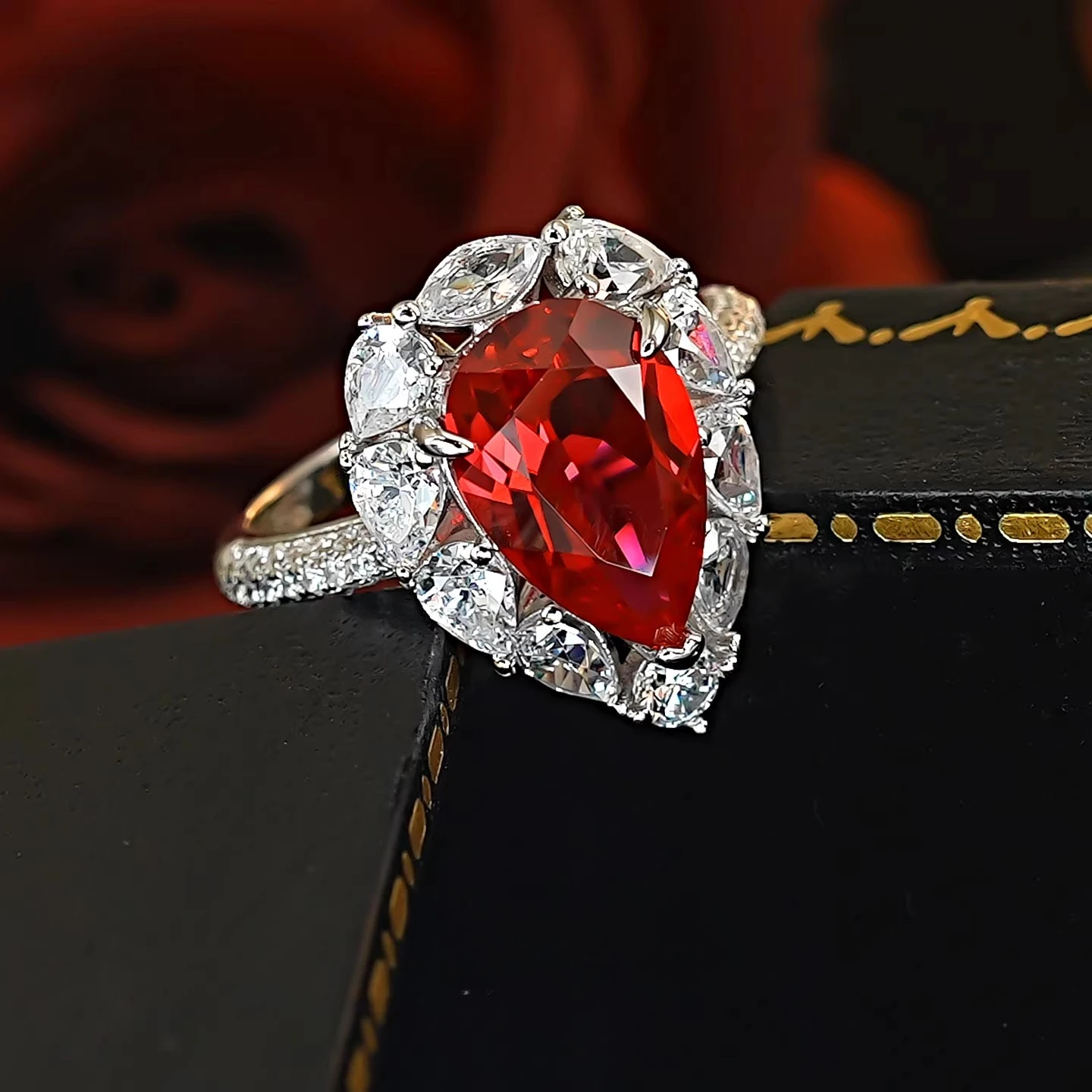 

Кольцо из стерлингового серебра 925 пробы с каплями воды, 4,5 карата, полный огненный цвет, голубь, кровь, красный циркон, подарок для ужина, ювелирные изделия