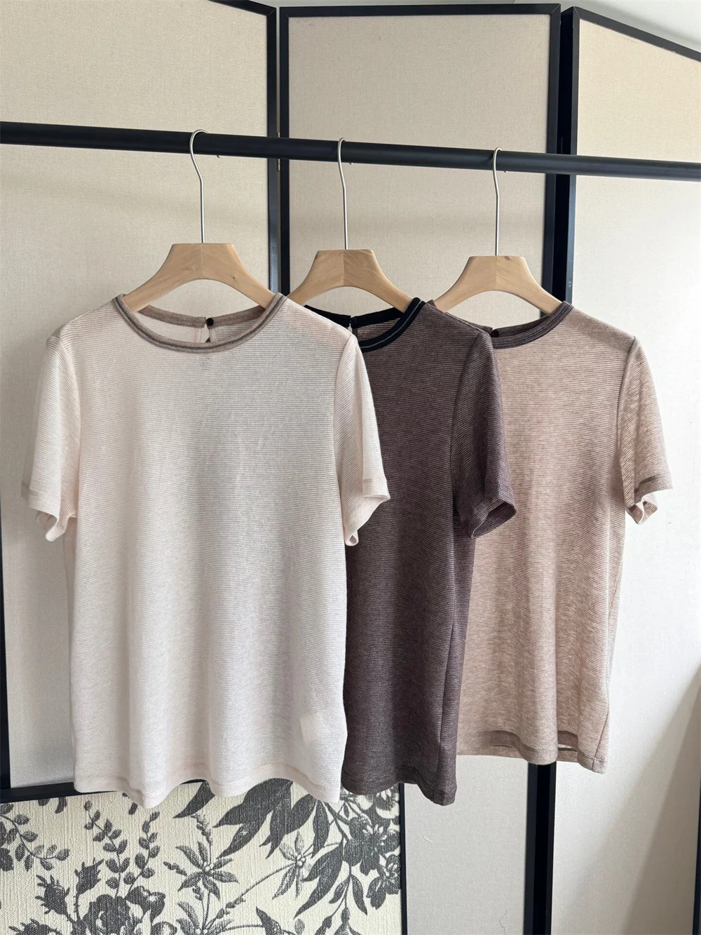 Round Neck Beaded Women's T-Shirt Wool Blend Short Sleeve Simple Versatile Top