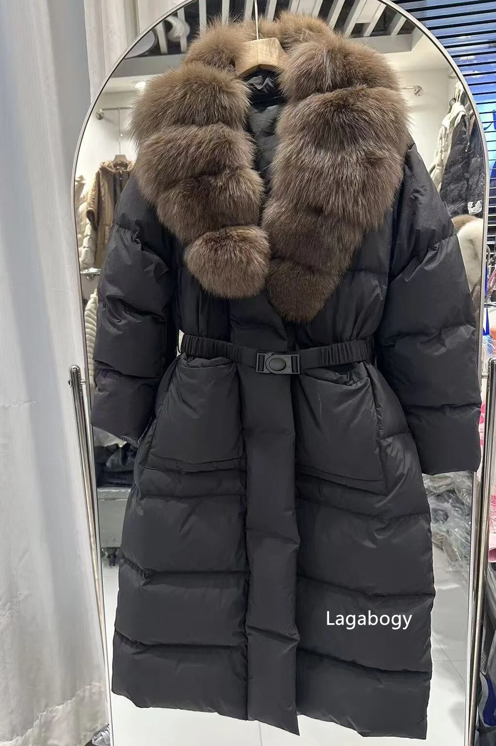 Lagabogy 2026 Long Down Jacket Winter Large Real Fox Fur Collar Waist Women Parkas Elegant Thicken Hooded White Duck Puffer Coat