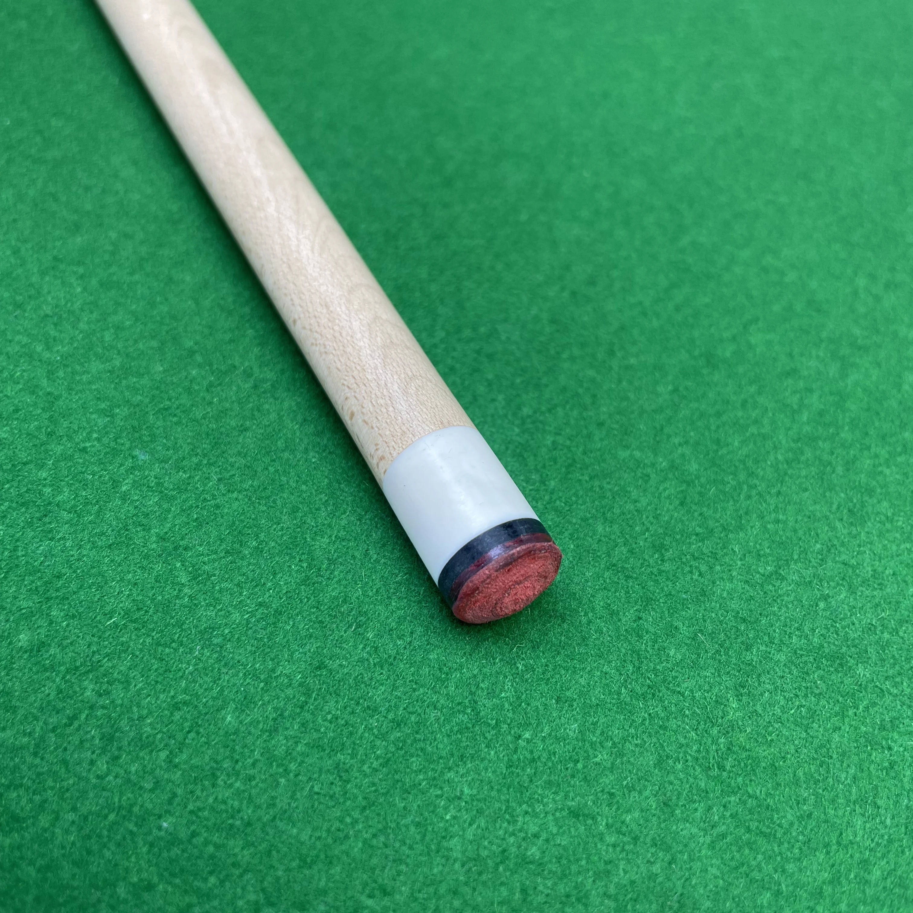 خشب القيقب تجمع جديلة 13 مللي متر تلميح خفيفة الوزن عالية الاستقرار تصميم سترة صفراء فريدة من نوعها ل تسعة الكرة ، كاروم السنوكر 3 وسادة البلياردو #3