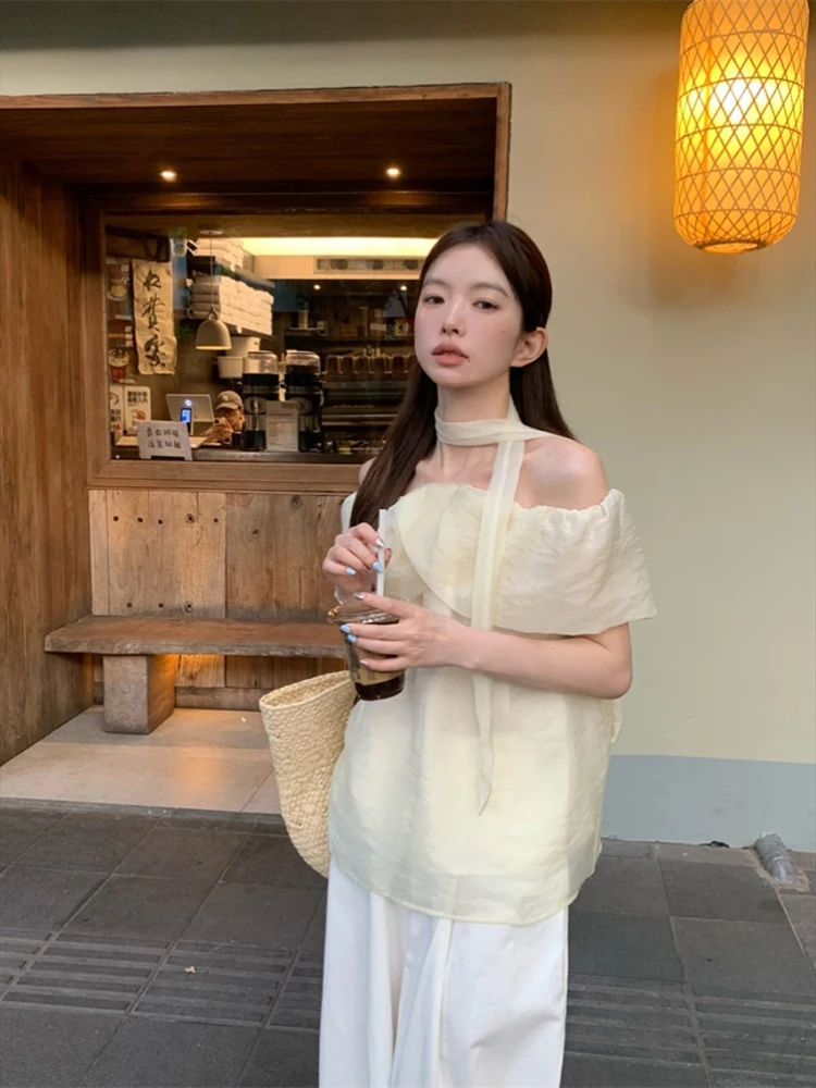 

Vintage Pleated Solid Color Casual Long-sleeved Shirt Women 2024 Summer New Streetwear Backless Sexy All Match Tops with Scarf