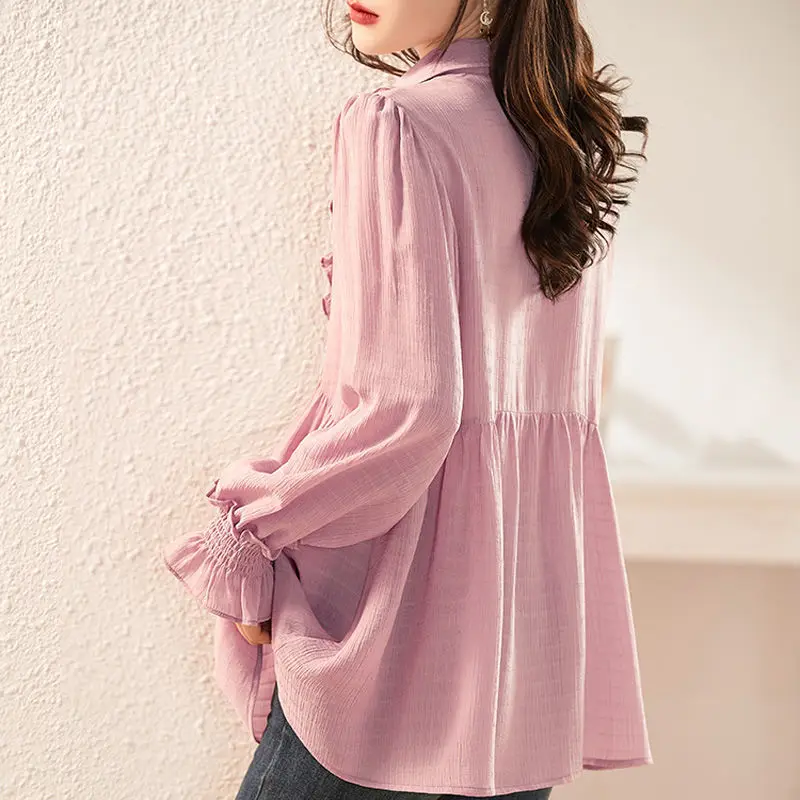 Blusa de manga comprida de peito único feminina, camisa de camisas, dobras doces, rosa emendado, roupas soltas de viagem, elegante, primavera, outono