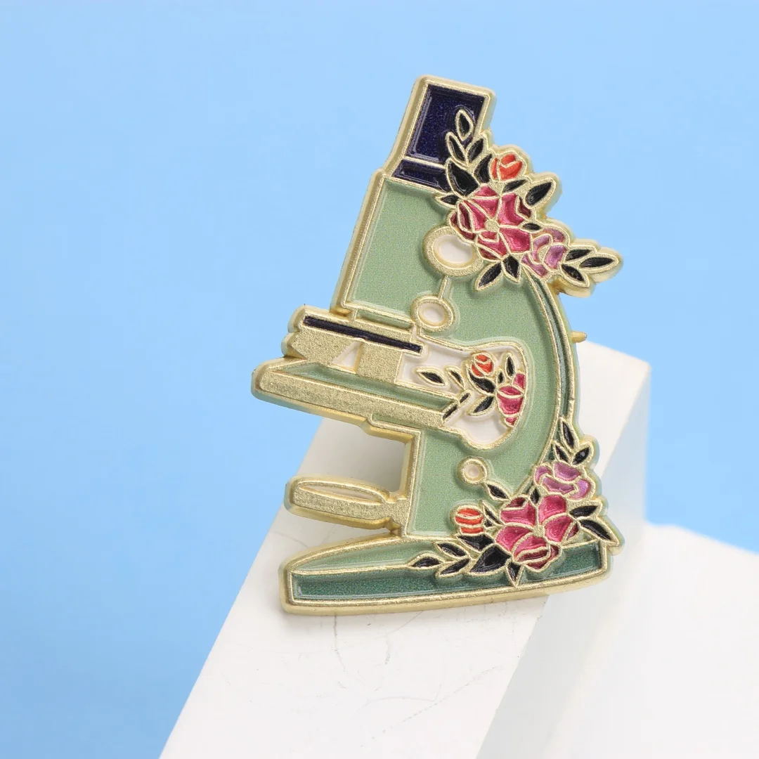 Microscope Botanist Enamel Pin - Cartoon Science Floral Lapel Badge for Backpack Lab DIY Gift