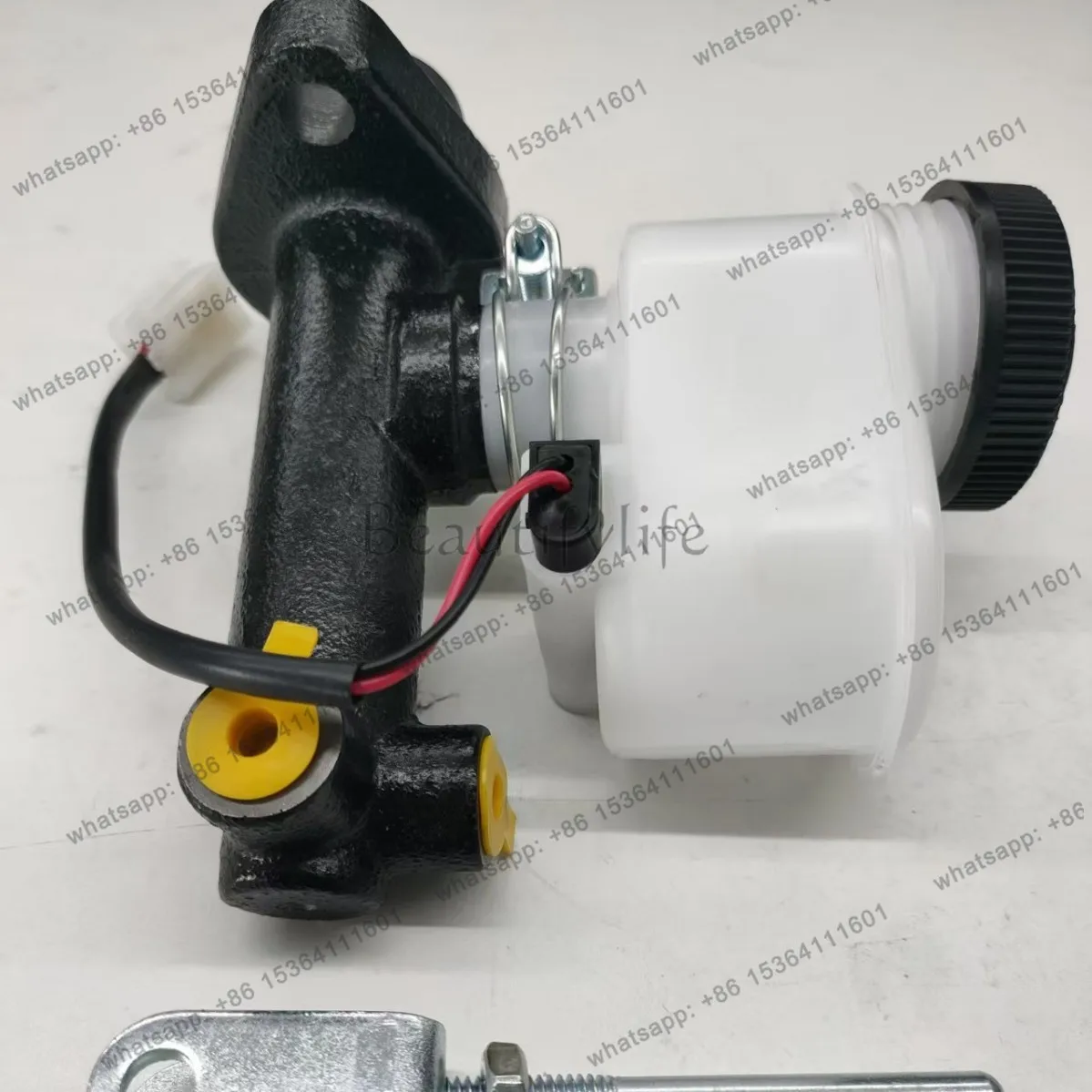 TOOL  Master cylinder for FD28-F14C FD35-F14C 28/3 91346-30300
