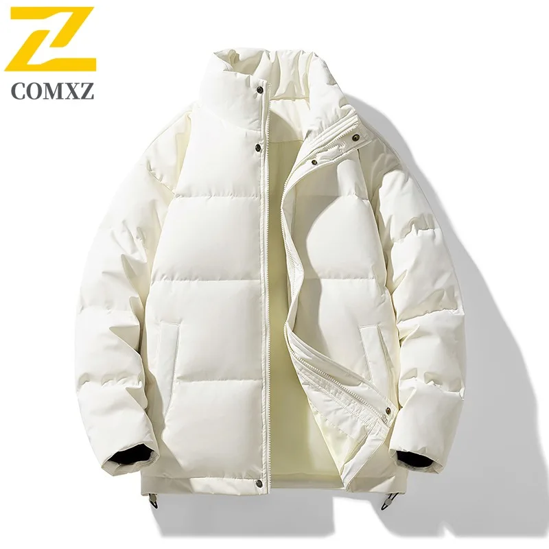 COMXZ الشتاء سترة 2025 العصرية الكورية بلون الدافئة التزلج سترة منفوخة الشارع فضفاض مريح أسفل سترة ملابس للرجال