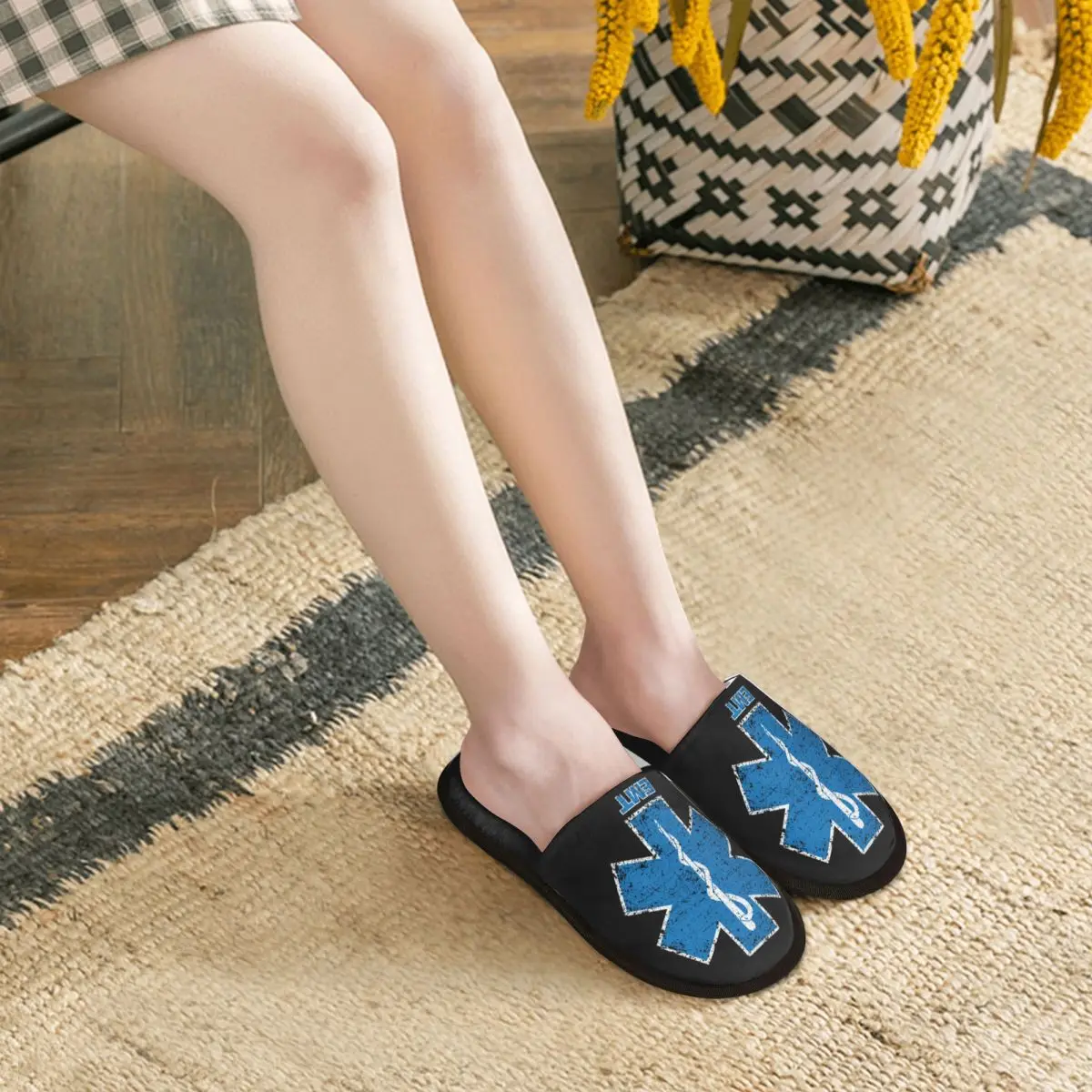 Custom Emt Star Of Life House Slippers Women Soft Memory Foam Shoes Paramedic Medic Ambulance Comfy Warm Anti-skid Sole Slipper