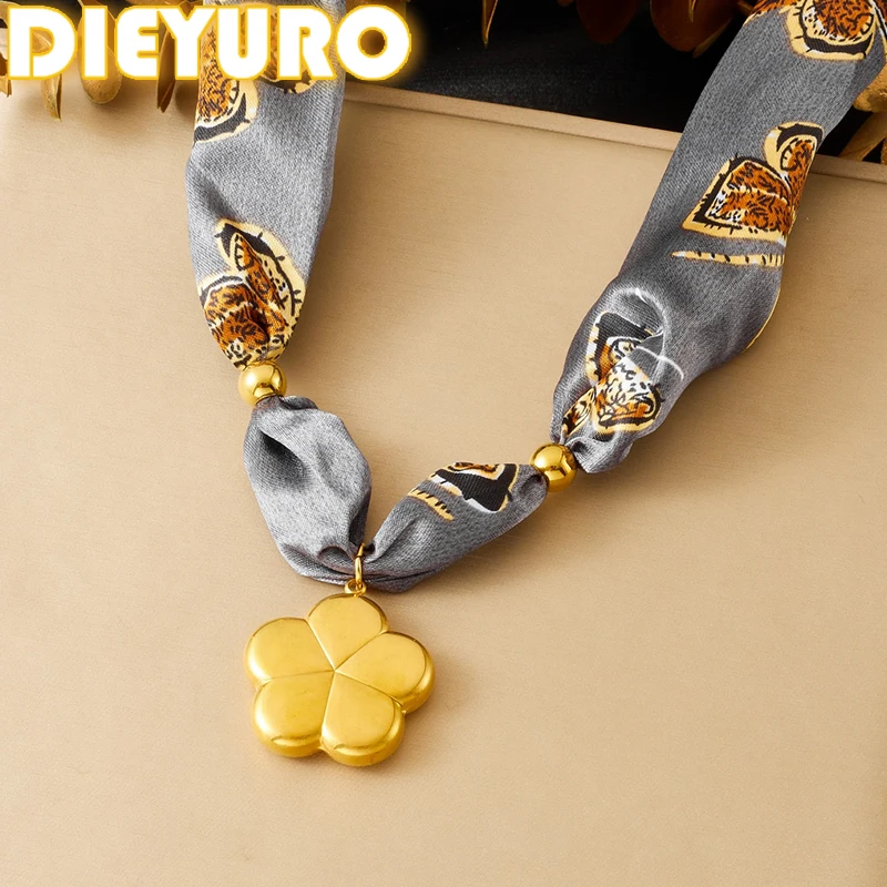 الفولاذ المقاوم للصدأ الذهبي مشرق زهرة قلادة قلادة سيدة الاتجاه الجديد الفاخرة رمادي نمط الشريط سلسلة مجوهرات هدية