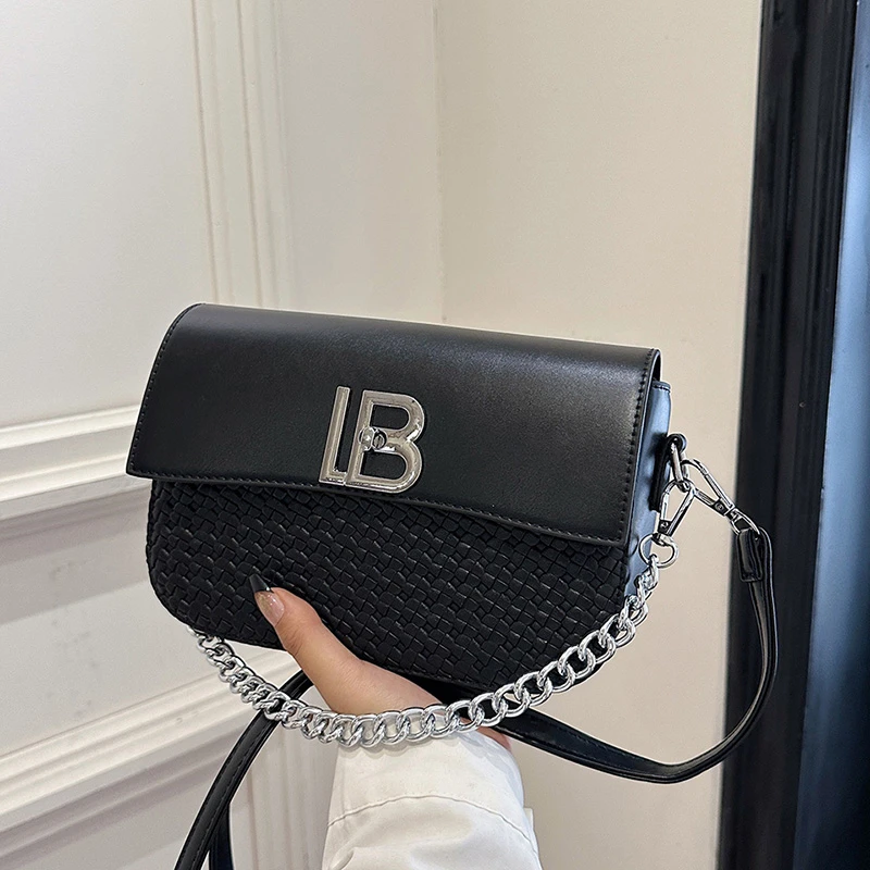 

Chic Letter Logo Crossbody Bag High-End Minimalist Leather Tote Unique Textured Surface For Fashionable Women Outdoor