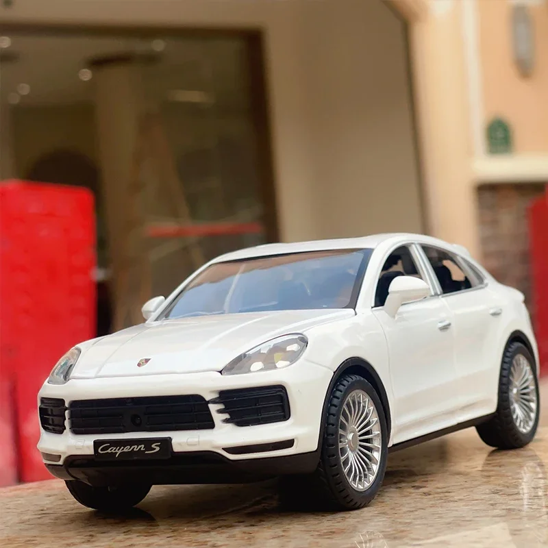1/24 Porsche Cayenne SUV modelo de coche puerta sonido y luz extraíble aleación niño colección de coches de juguete modelo de coche de juguete regalo para niños.