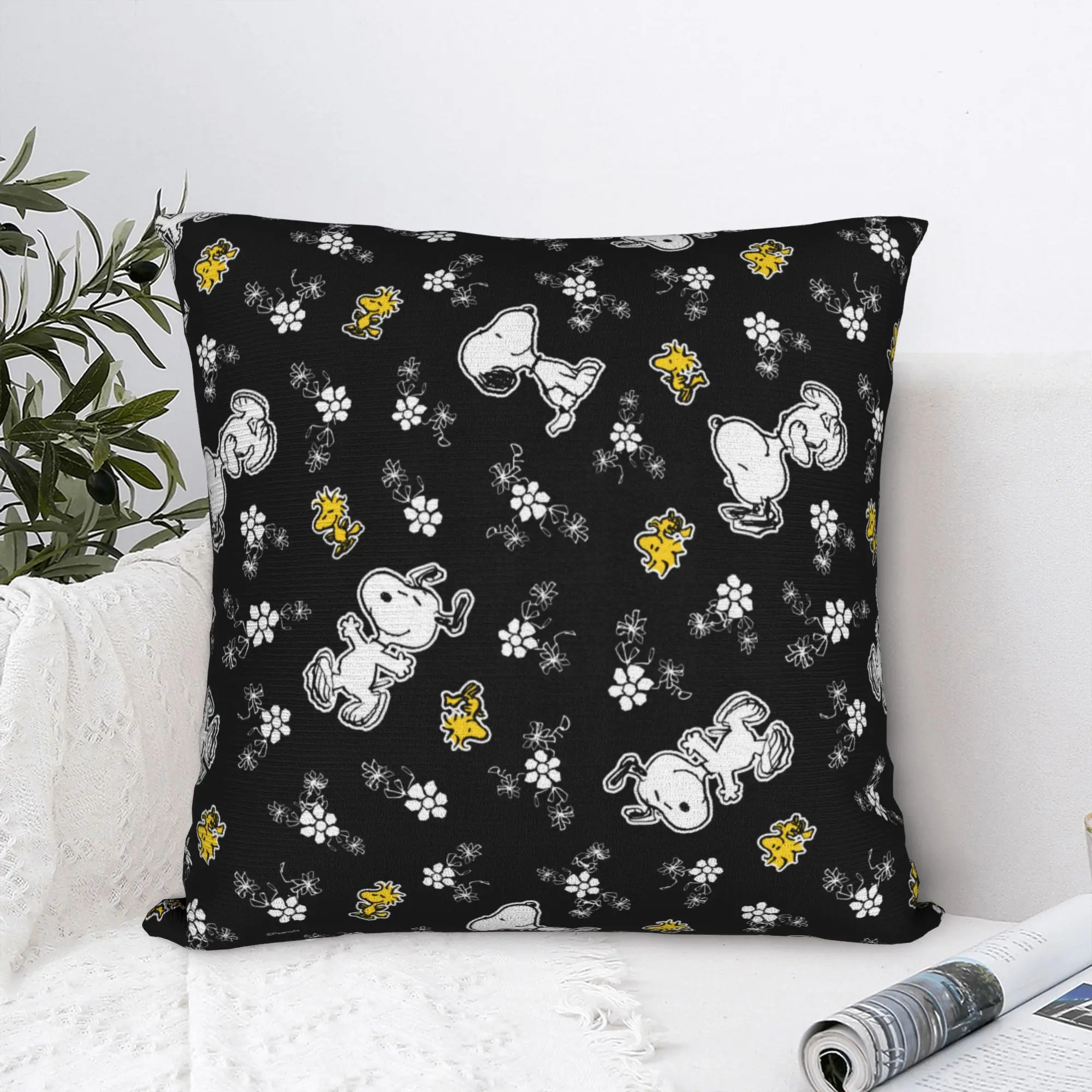 Snoopys & Woodstock Fun & Flowers Square Pillow Case Polyester Cushions for Sofa  Creative Pillowcover Home Decor