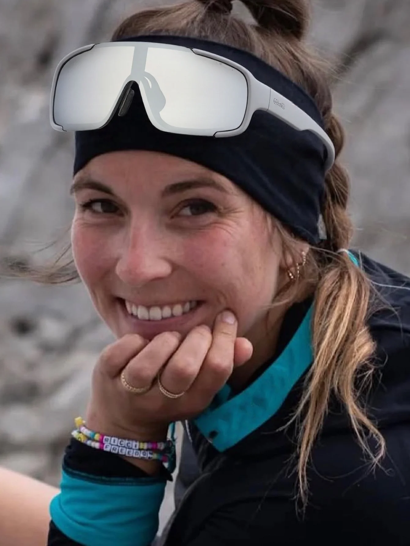 1 Pair of Men's One-Piece Casual and Fashionable Sports Glasses, Simple and Versatile Outdoor Cycling Glasses for Men and Women,