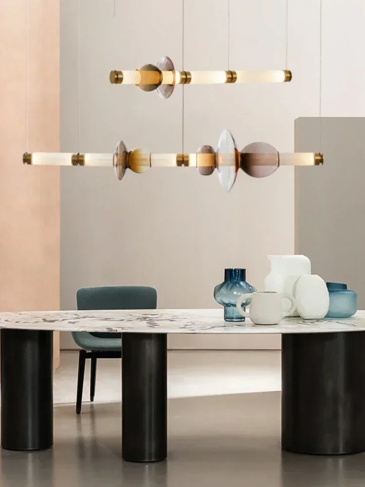 Lustre nordique long pour îlot de cuisine, lampe suspendue LED en verre teinté, luminaire décoratif d'intérieur pour la maison