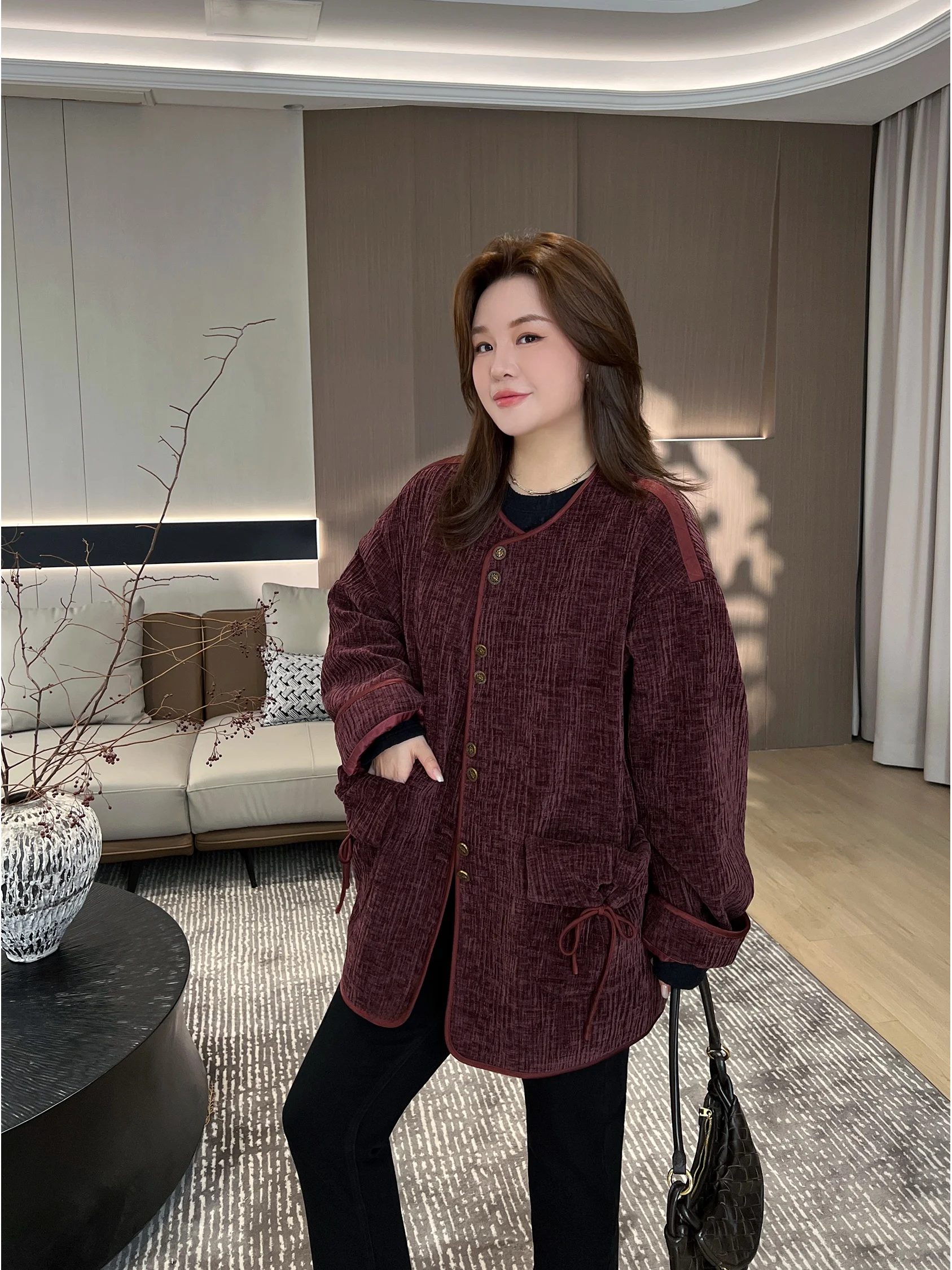 

JoJo Private Collection Slimming Autumn Winter Jaet Multi-Layer Color Change under Sunlight for Plump Women Casual Sle