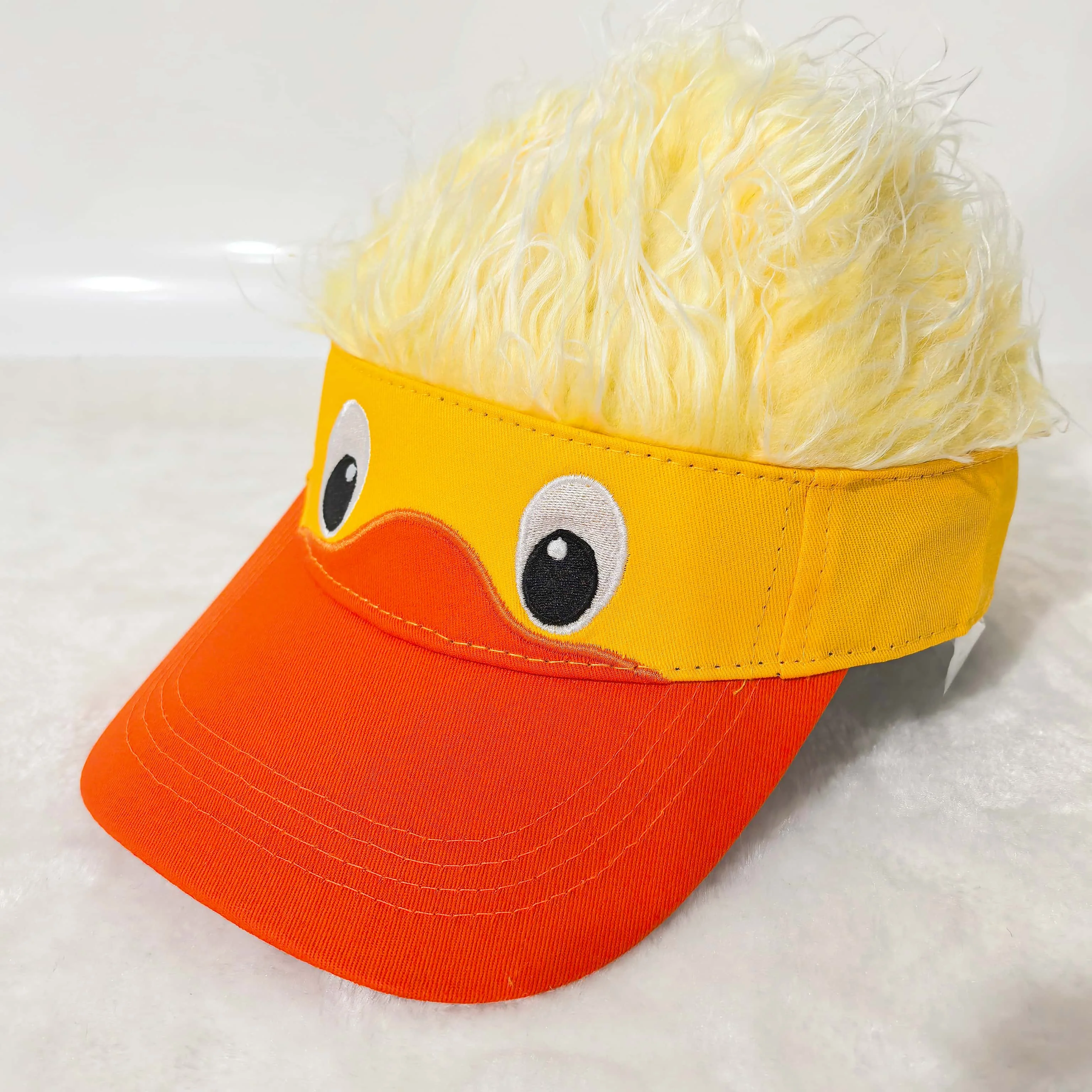 Lustiger Enten-Schirmhut mit Kunsthaar, Neuartiger Gelb-Oranger Verstellbarer Sonnenschirm für Männer und Frauen, Einzigartige Lässige Streetwear-Kappe – Detail 10