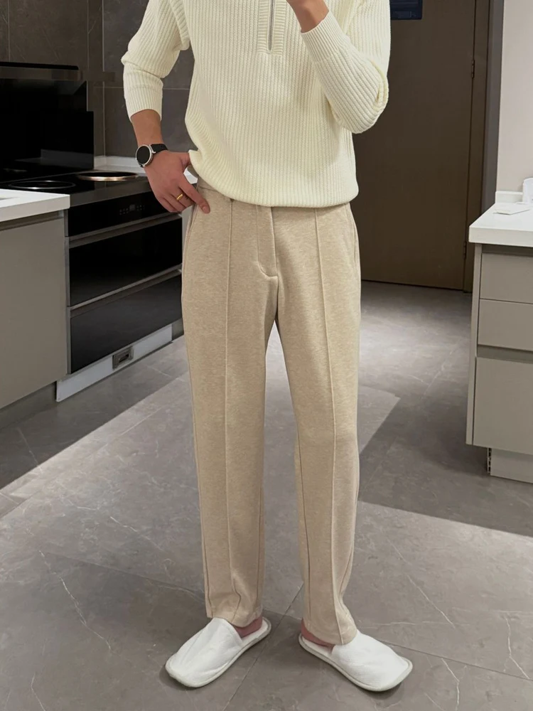 

Мужские повседневные спортивные брюки прямого кроя на осень-зиму: простые, элегантные, свободные, базовые цвета