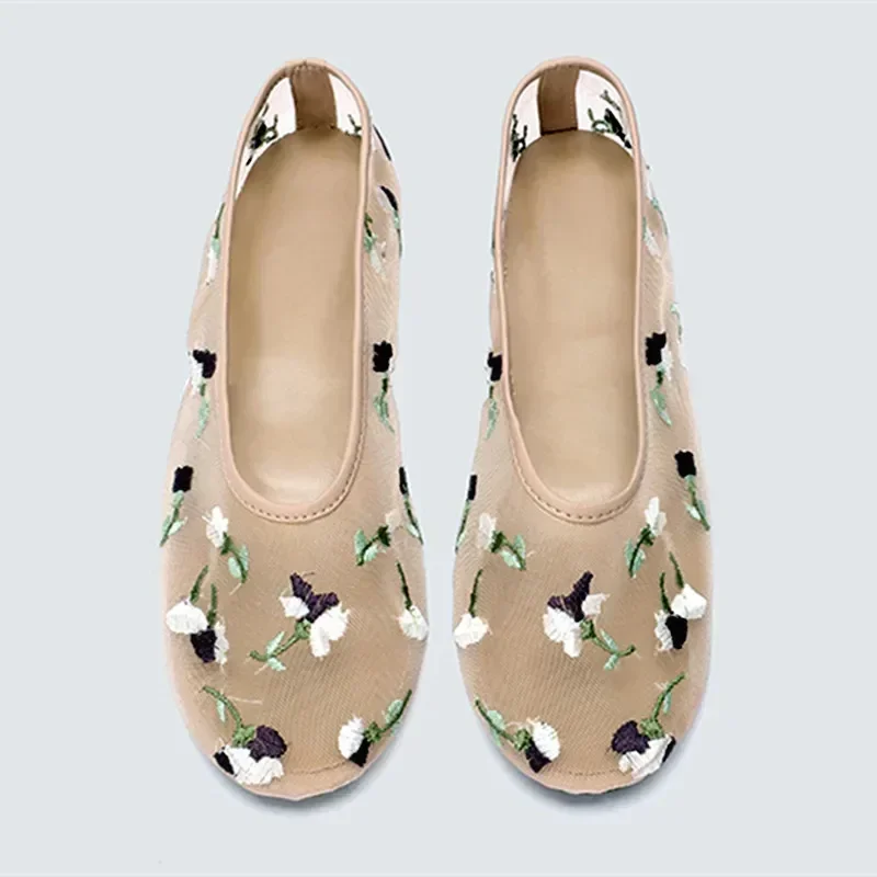 Hand Embroidered Flowers Designer Mesh Hollow Flats Ballet Shoes Women Summer Light Breathable Mary Jane Shoe Elegant Mules Shoe
