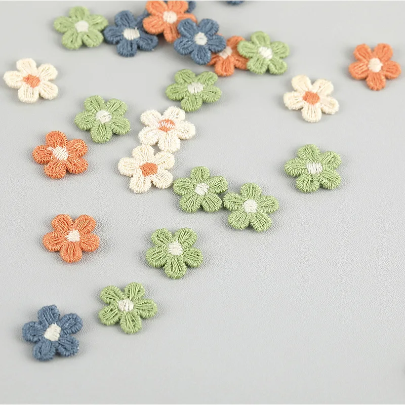 Cute Five Petal Small Flower Embroidered Fabric Patch Clothing Leggings Hair Clips Headgear Shoes Hats Clothing Accessories