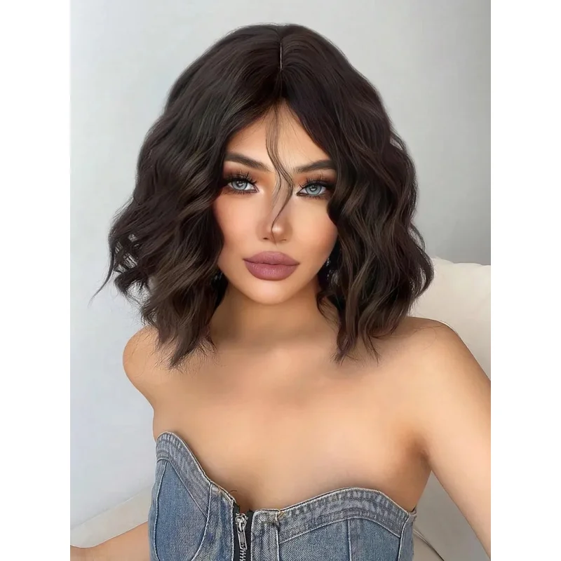 18 Inch Short Wavy Brown Synthetic Wigs, Heat Resistant Fiber, Natural Looking, Ideal For Cosplay, Daily Wear And Parties