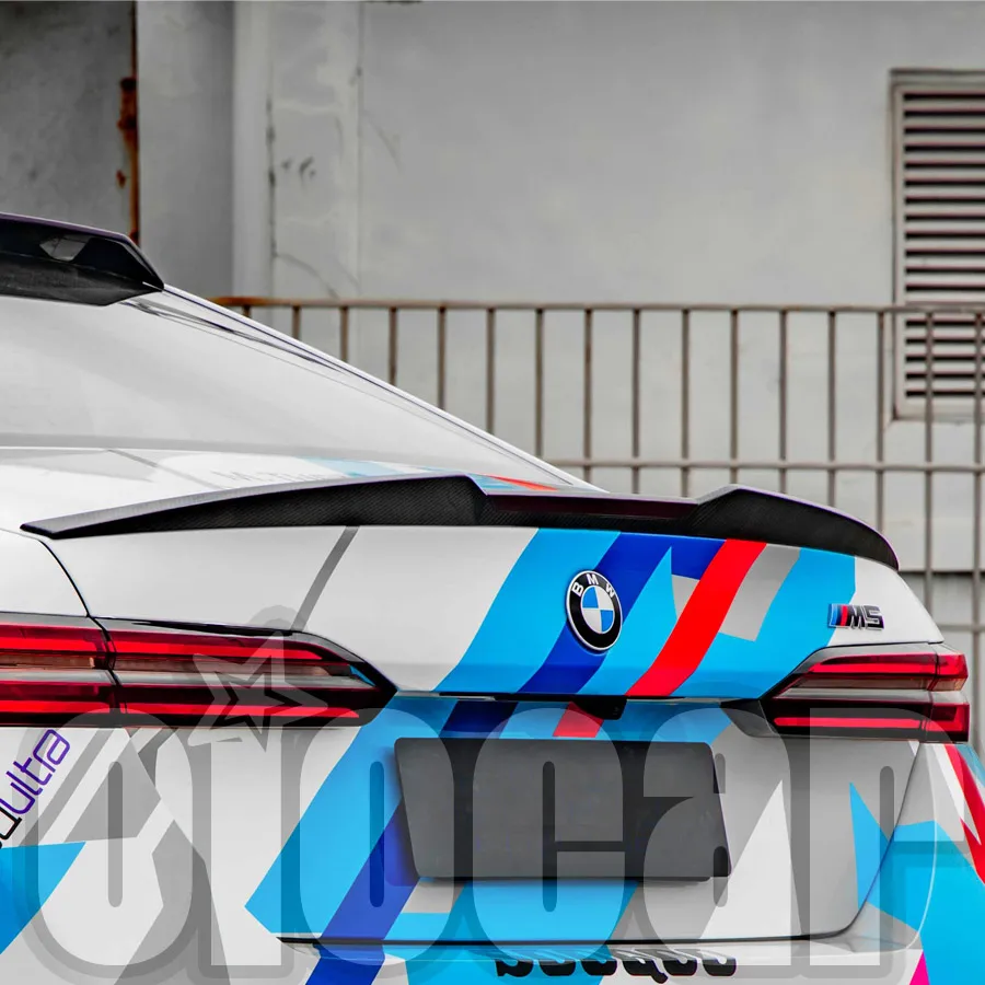 Oiomotors SQ Style Dry Carbon Fiber Rear Spoiler Wing for BMW G60 5Series G90 M5