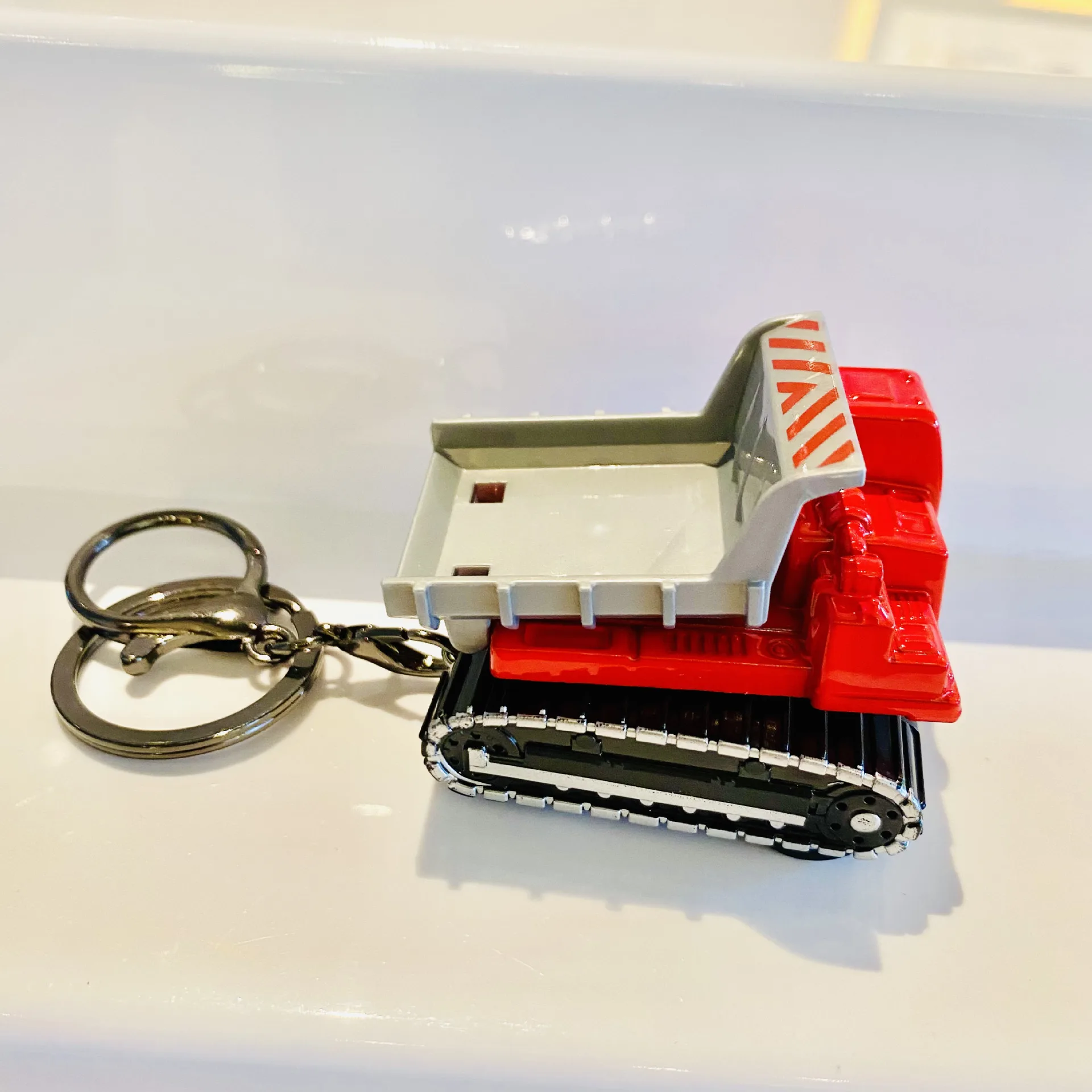 keychain digger Forklift Tractor Excavator Roller Model Decoration with Buckle Engineering Car Model Toy Excavato