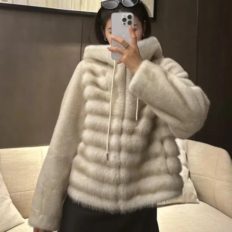 

Winter Thiened High-End Fake Fur Coat with Hood Inteated Leather And Fur ort Size Small Environmentally Friendly
