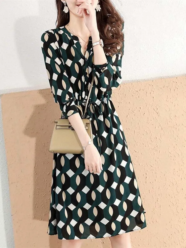 Women's V-Neck Chiffon Dress, Slim, Elegant Back to the Basics, Draw String, High Quality, Spring, Fashion Print, 2024