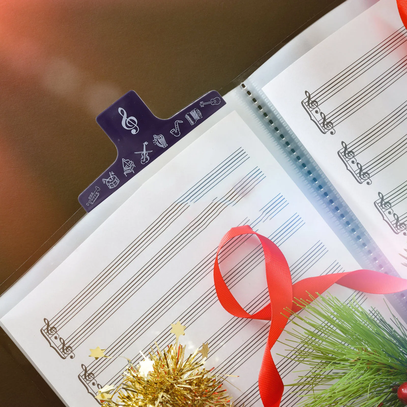 

2Pcs Music Clip Sheet Music Holder Adjustable Tension Durable Lightweight Practical for Piano Guitar Violin Score Page Holder