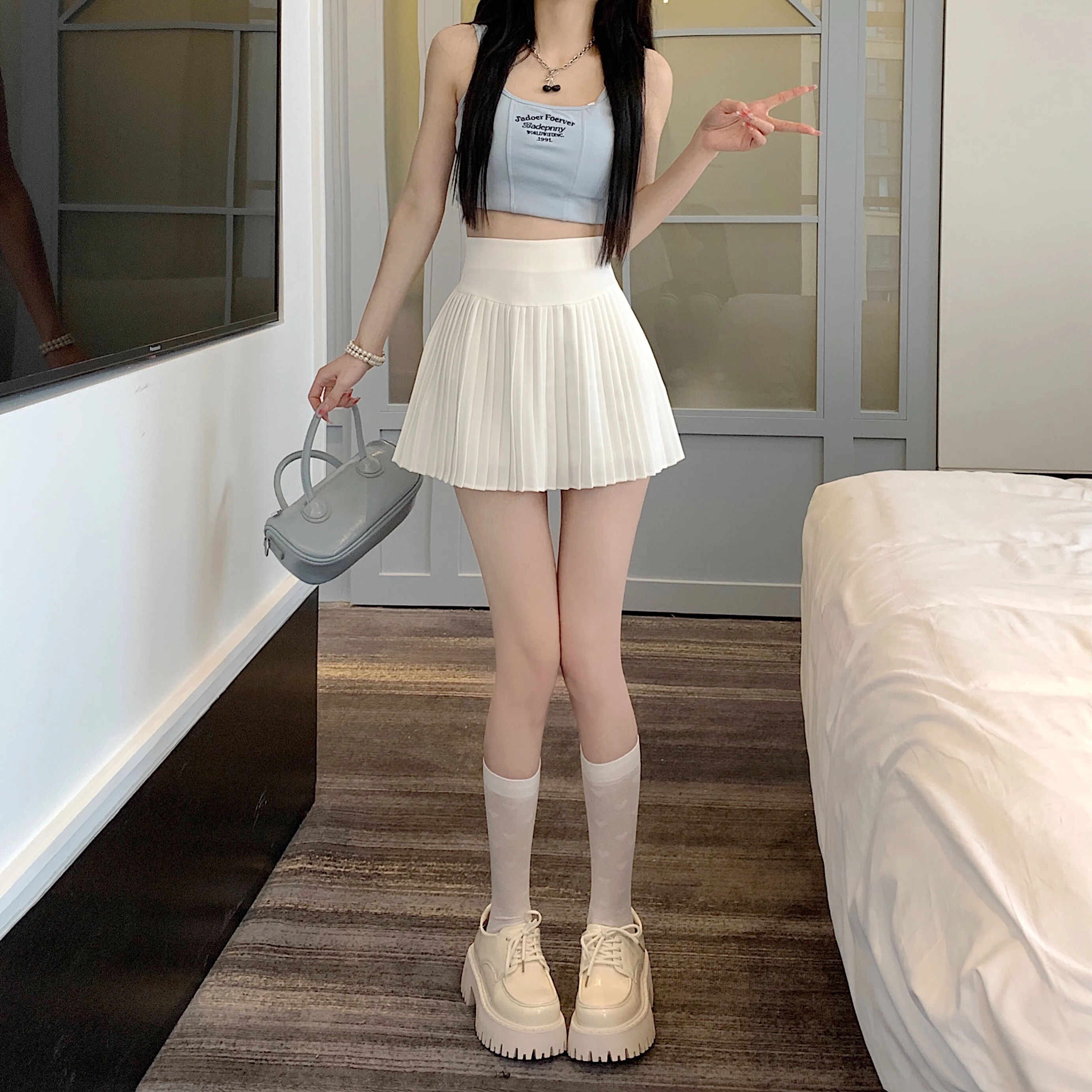 Summer hot girl white pleated anti glare high waisted women's A-line short skirt