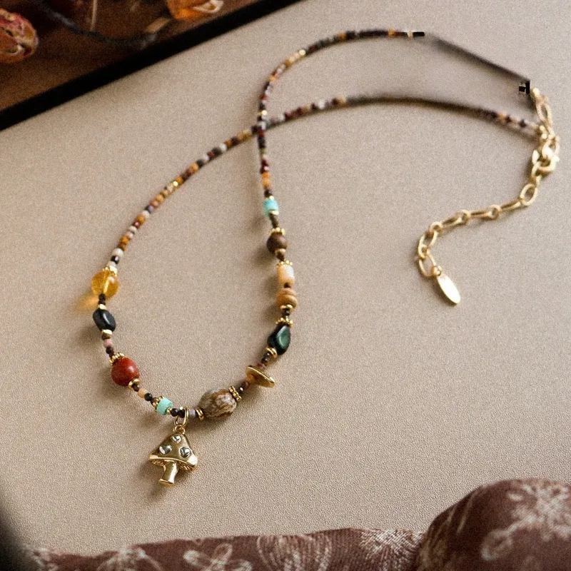 

Fashionable and Exquisite Natural Stone Necklace Light Luxury Mushroom Pendant Womens Beaded Necklace Daily Wear Female Jewelry