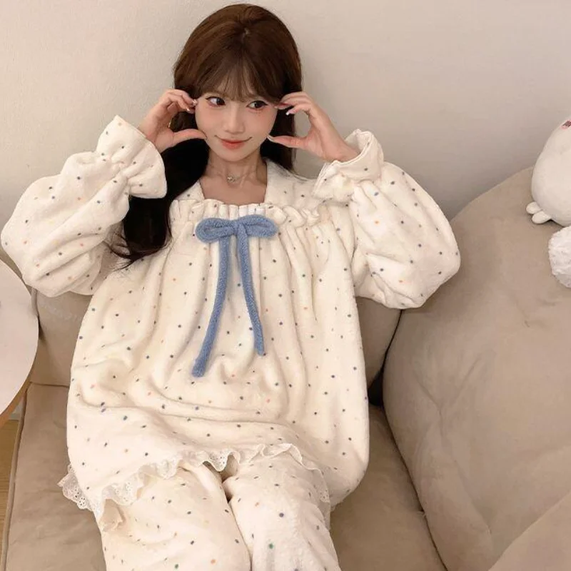

Пижамный комплект Женский пижамный комплект Женские теплые зимние пижамы Модная домашняя одежда, пижамы Симпатичный и мягкий пижамный комплект из кораллового флиса