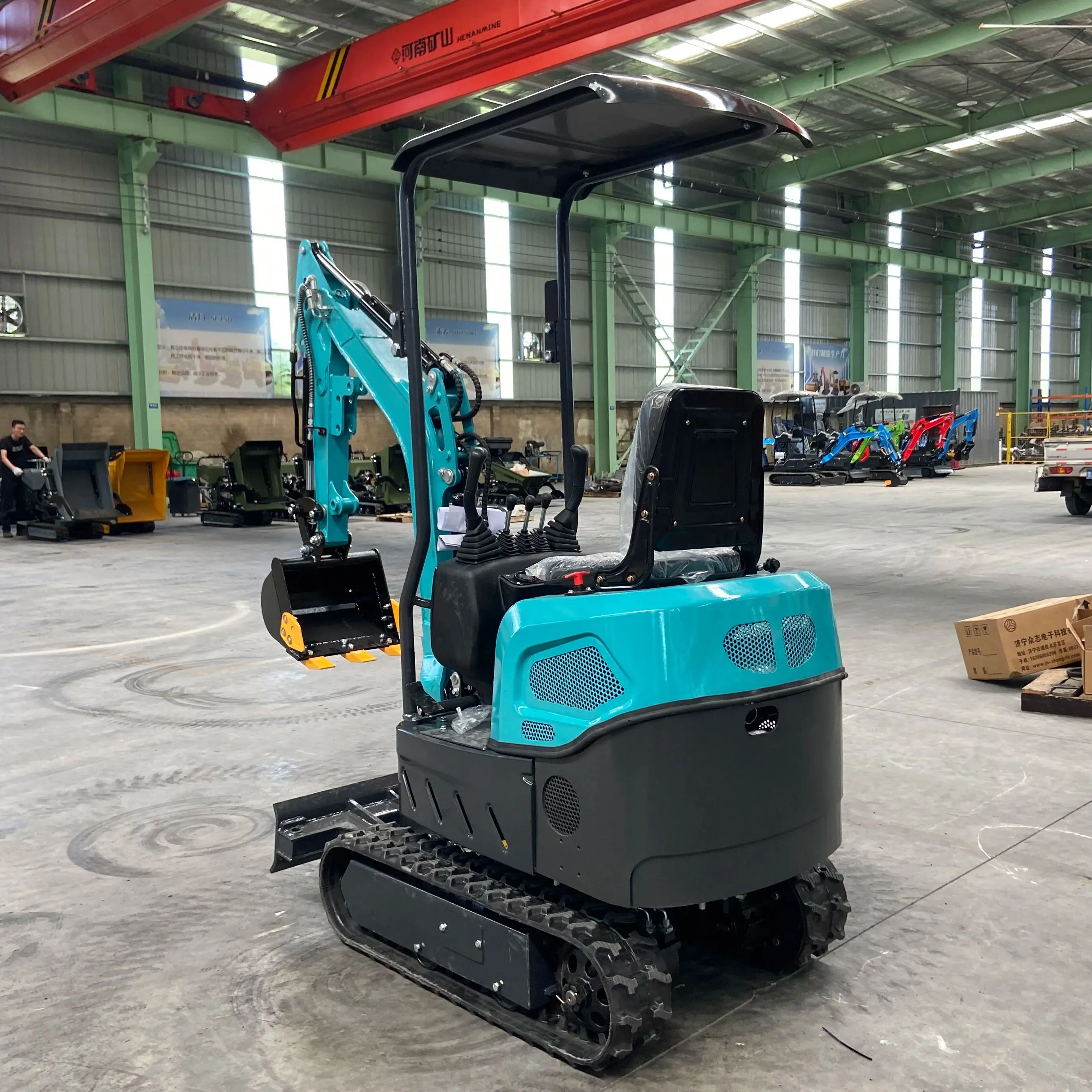 

Compact excavator for excavation operations with an engine power of 14.9 horsepower convenient and fast