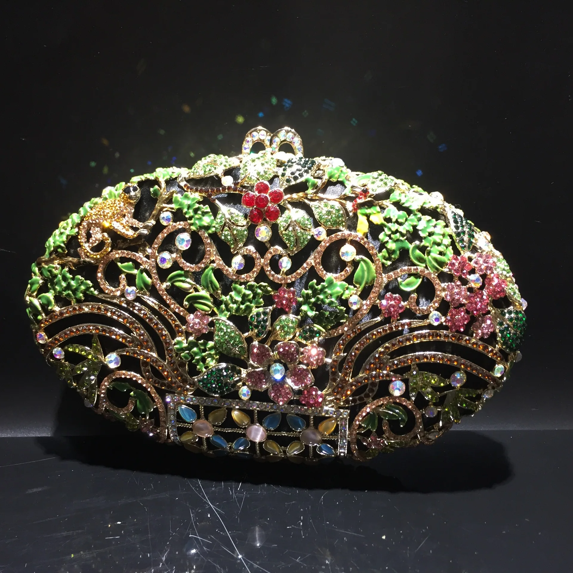 Handmade Diamond-encrusted Dinner Bag Pointed Bottom Hollow Rhinestone Export Metal Full Diamond Hand Bag Purses Luxury Designer