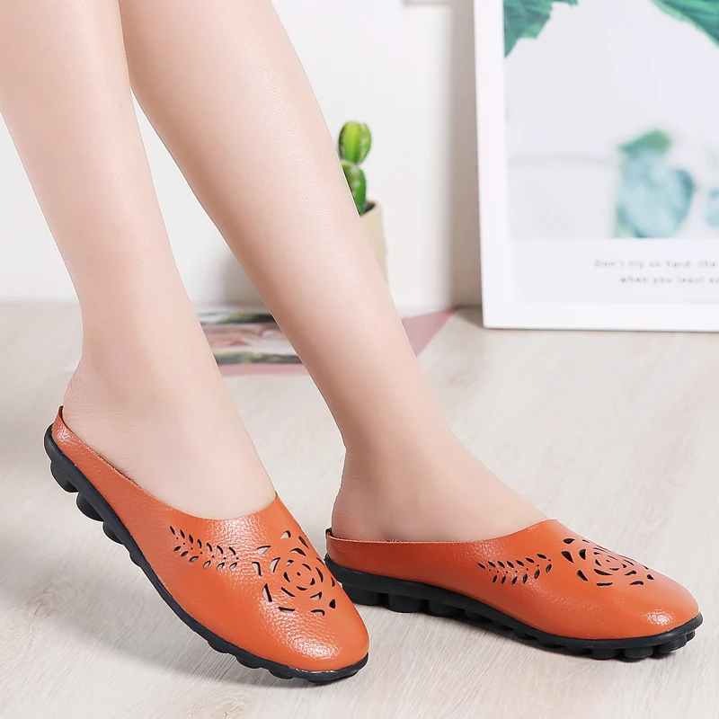 Spring Summer Women\'s Mules Openwork Flowers Modern Slippers Non-slip Soft Casual Slippers Luxury Leather Slip On Flat Shoes