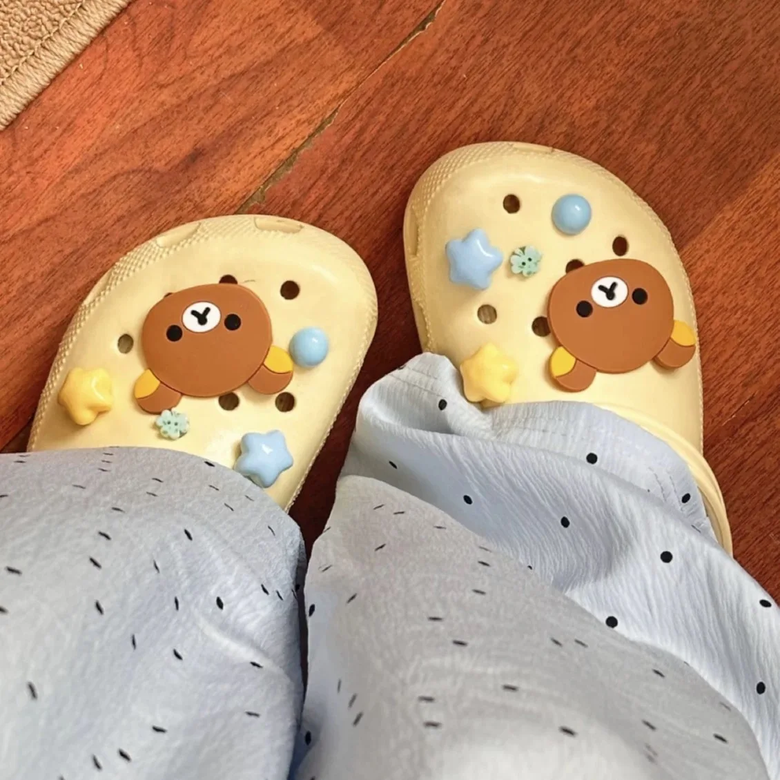 10pcs of Cartoon Bear Shoe Decorations PVC Charms for Sandals,  Perfect for Sandals Decoration And Gifts