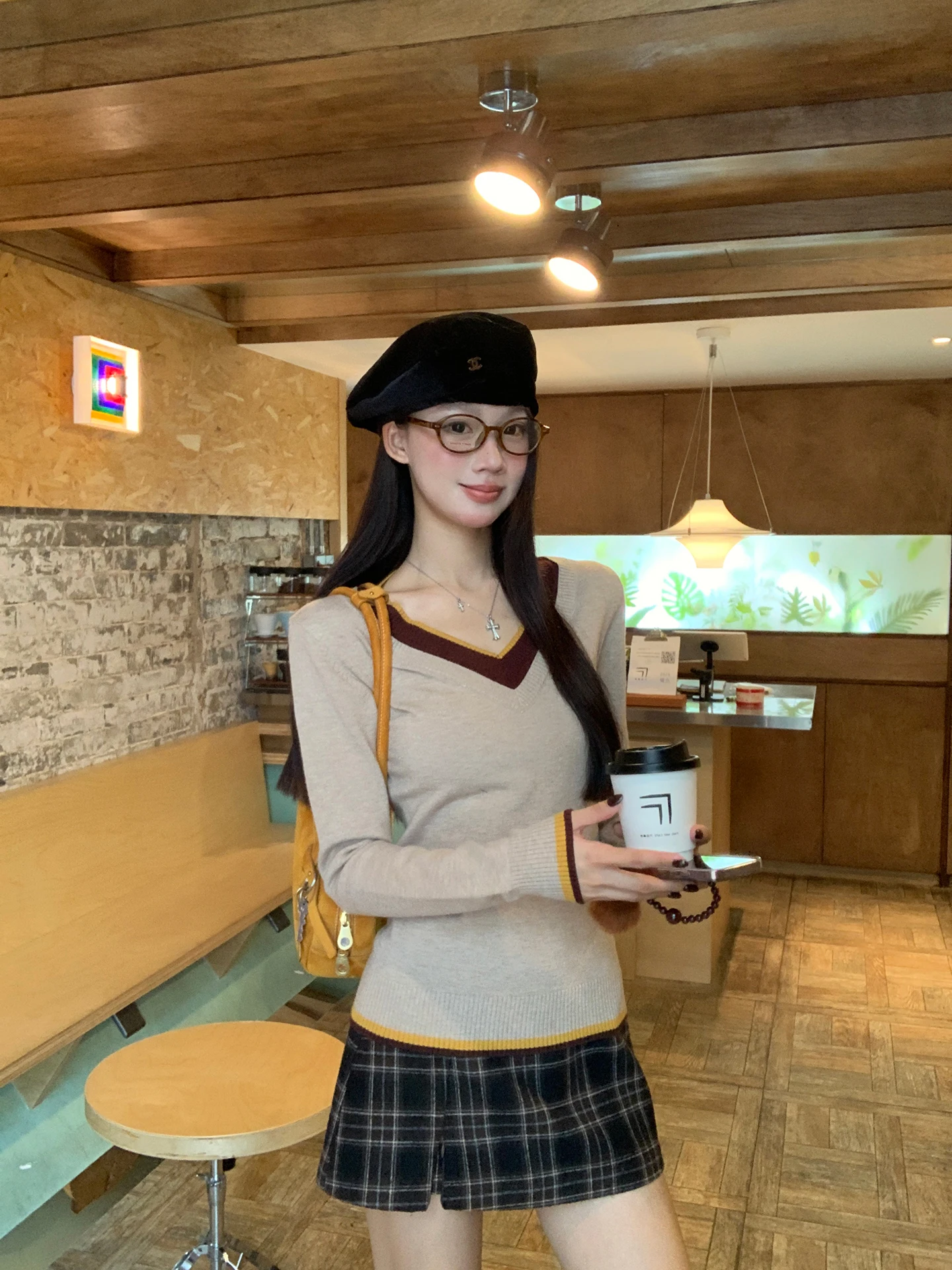 Red Celebri Sweater Women's Long Sve V-Ne Knitted Top for Autumn Winter Outerwear Inner Match Lazy High-End Feeling