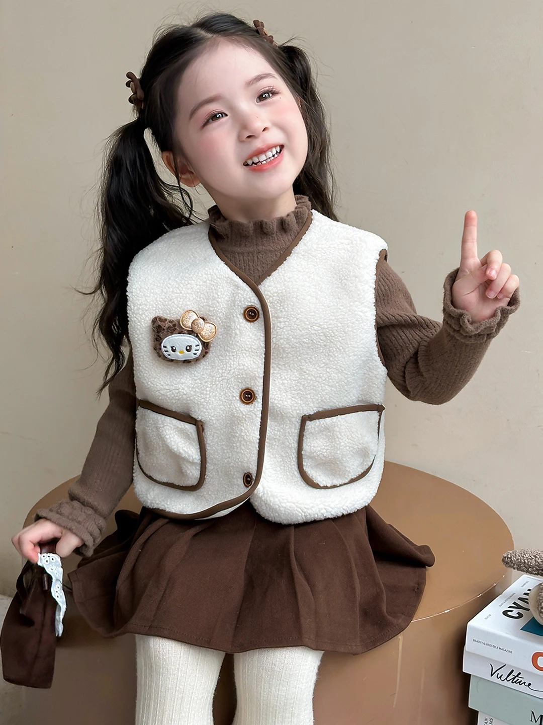 

Girls KT Fce Lined Vest Autumn Winter New Sle Children's Lamb Fur Jaet Baby Cute Top V-ne Single Button Closure ...