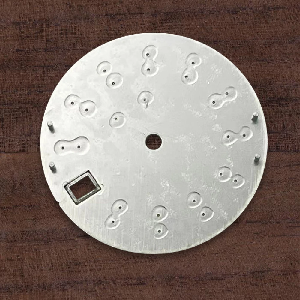 หน้าปัดโลโก้ S ขนาด28.5มม. เหมาะสำหรับ NH35/NH36/4R/7วินาทีนาฬิกาเคลื่อนไหวอัตโนมัติแบบญี่ปุ่นสีเขียวประดับตกแต่งเรืองแสง