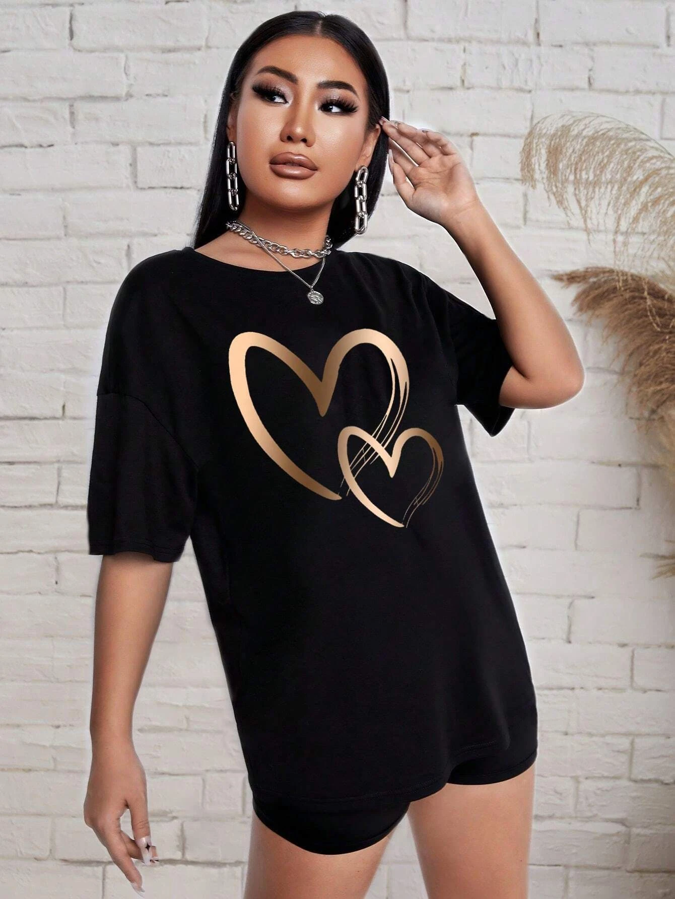 Love Pattern Print Women Cotton T Shirts Two Piece Set Fashion Hip Hop Short Sets Breathable Soft Summer New Shirt Shorts Female