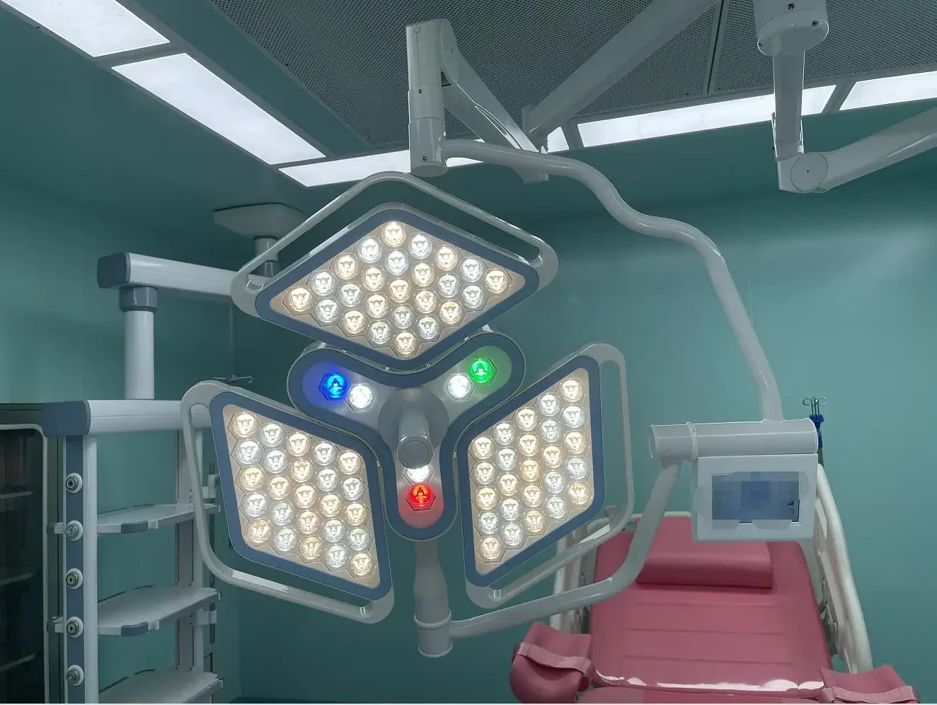 In Stock Surgery Shadowless Operation Theatre Lights LED Operating Double Head Surgical Lamp Hot Sale