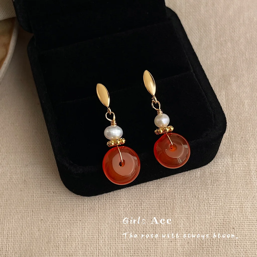 

Modern Chinese Vintage Red Agate Earrings Handcrafted Hanfu Qipao Jewelry with Freshwater Pearl Earrings