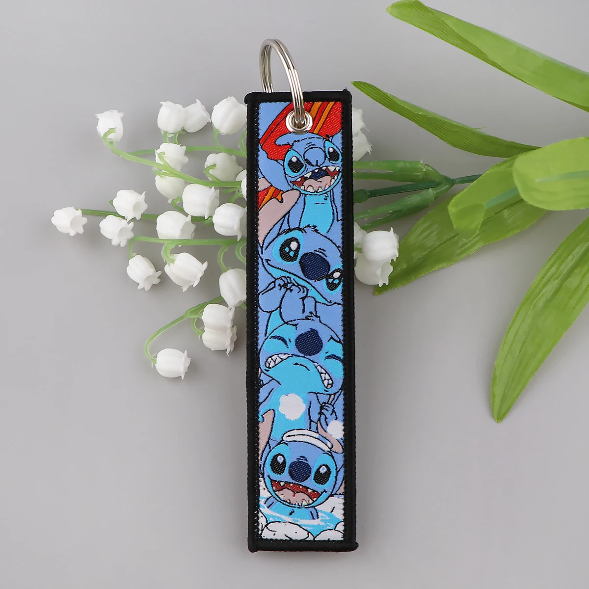 Cute Stitch Keychains Key Tag Blue Alien Keyrings for Car Keys Bags Women Men Kids Accessories Gift Chaveiro Liavero Jewelry