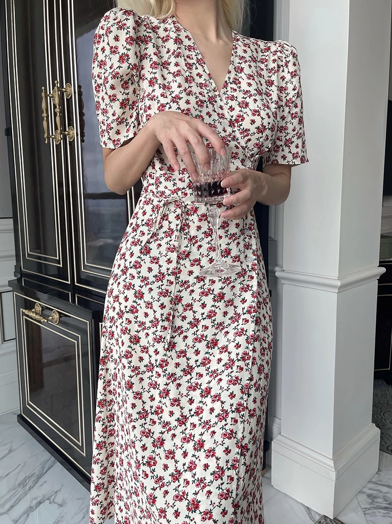 

Винтажное летнее платье Ruelle с цветочным принтом, V-образным вырезом, приталенное, для отпуска, А-силуэт, миди, с коротким рукавом, с высокой талией, с декоративными элементами