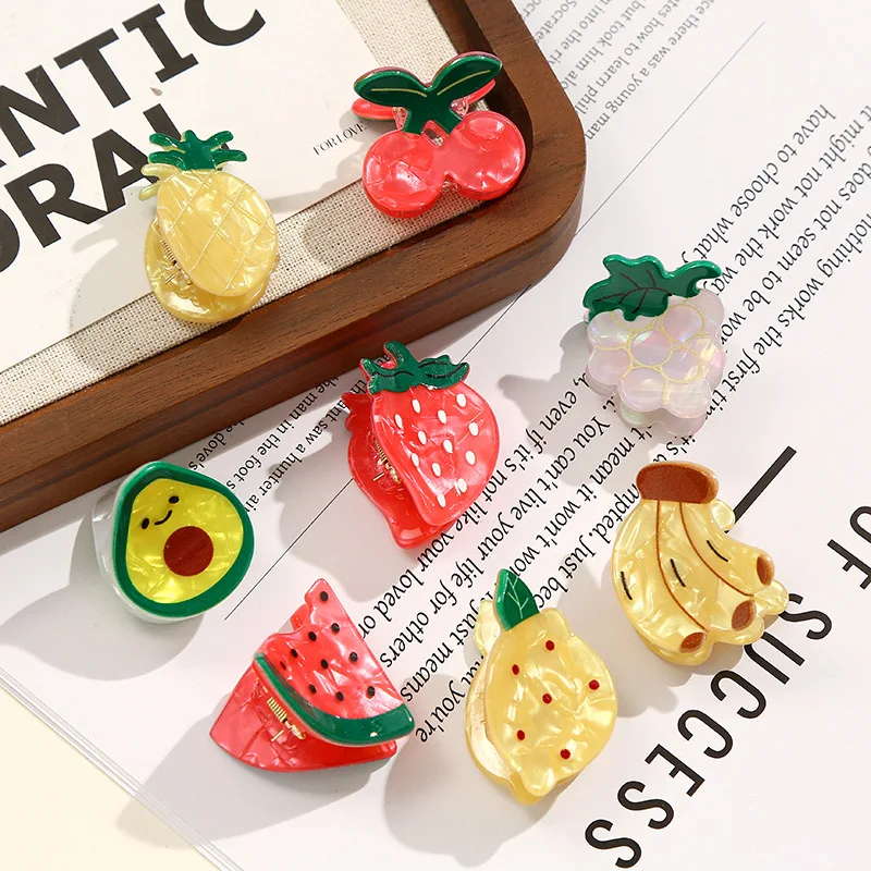 2 stuks leuke vrouwen haaraccessoires simulatie fruit aardbei kers kleine klauwen zoete halve paardenstaart houder mini meisjes hoofdtooi