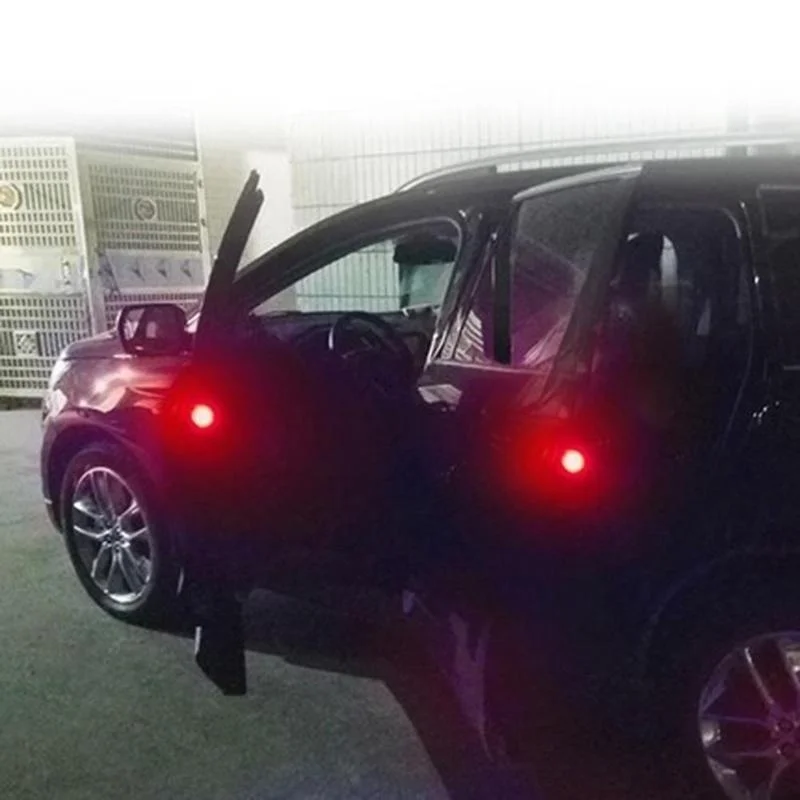 Spia di apertura della portiera dell'auto impermeabile 12V flusso stroboscopico lampada di segnalazione di sicurezza benvenuto decorativo LED luce ambientale accessori per auto