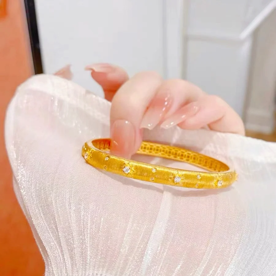 

Pointed diamond brushed eight-point star bracelet for women 24K gold, AU999 gold radiation" sense of technology