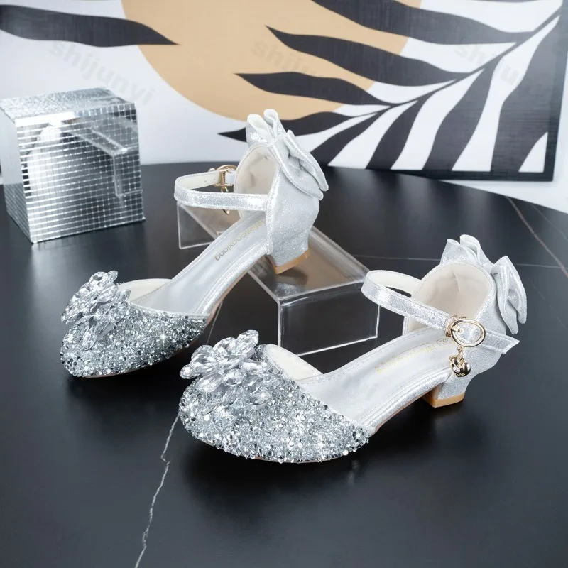 Girls High Heels New Luxury Bling Rhinestone Bow Sandals for Children Comfortable Soft Sole Elegant Party Dress Princess Shoes