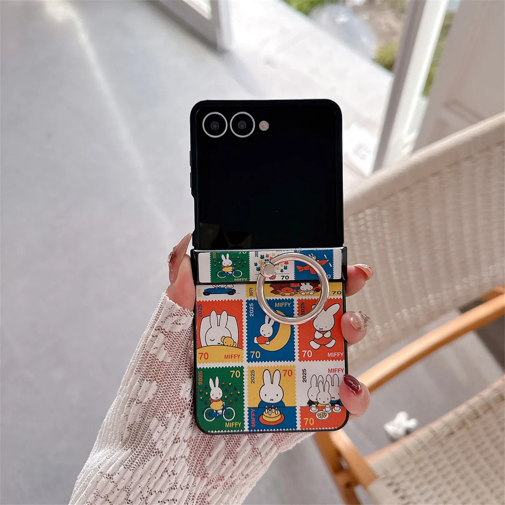 

Cute Cartoon Rabbit Leather Phone Case for Samsung Galaxy Z Flip7 zflip6 7FE ZFlip5 Cover With Ring Kawaii Case For zflip7 6 Cas