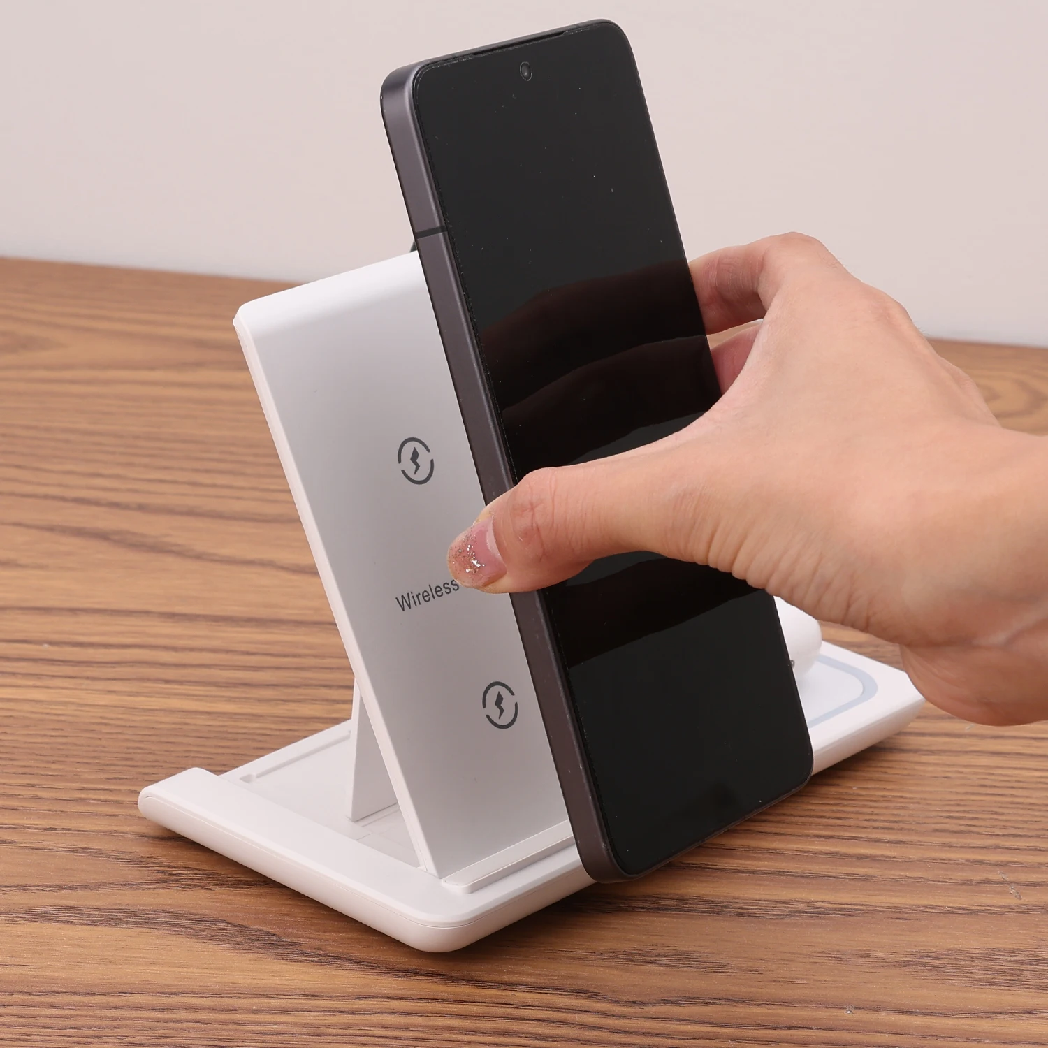 3in1 شاحن لاسلكي حامل سطح المكتب آيفون 17 16 15 الهاتف المحمول سماعات شاحن سريع حامل قابل للطي ل iWatch AirPods Pro #3